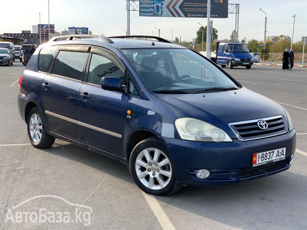 Toyota Avensis Verso 2004 года за ~478 300 сом | Турбо.kg