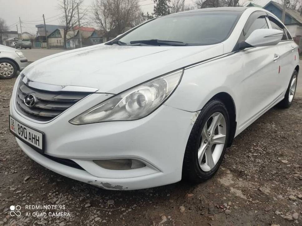 Hyundai sonata 2.0 at