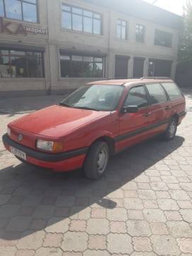 Volkswagen Passat 1.8л
