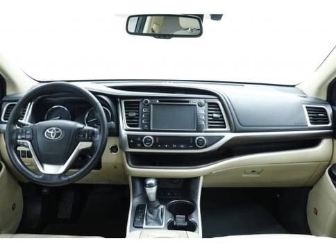 Toyota Highlander 2014 года за ~2 681 500 сом