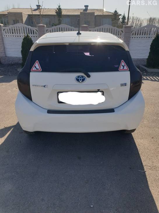 Toyota Prius C Kg