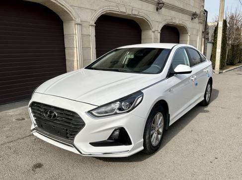 Hyundai Sonata 2.0л