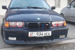 BMW 316: 1993 г., 1.6, Механика, Бензин, Седан