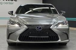 Lexus ES: 2019 г., 2.5, Автомат, Гибрид, Седан