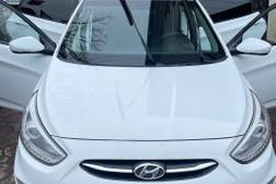 Hyundai Accent: 2015 г., 1.6 л, Автомат, Бензин, Седан