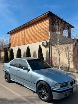 BMW 3 series: 1992 г., 2 л, Механика, Бензин, Седан