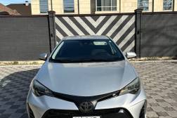 Toyota Corolla: 2019 г., 1.8 л, Автомат, Бензин, Седан