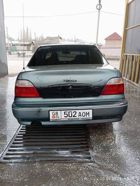 Daewoo Nexia: 1996 г., 1.6 л, Автомат, Бензин, Седан