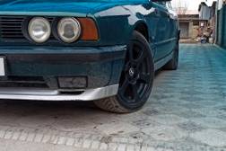 BMW 535: 1991 г., 2 л, Механика, Бензин, Седан