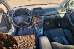 Toyota Avensis: 2004 г., 1.8 л, Автомат, Бензин, Седан