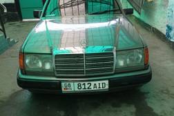 Mercedes-Benz W124 230 2.3, 1988