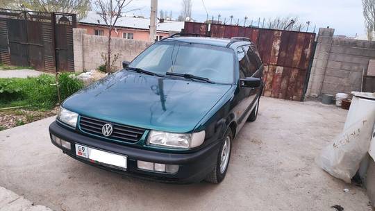 Volkswagen Passat: 1996 г., 1.8 л, Механика, Бензин, Универсал