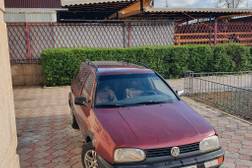 Volkswagen Golf: 1994 г., 1.8 л, Механика, Бензин, Универсал