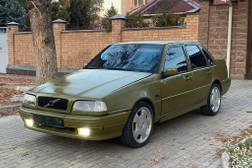 Volvo 460: 1993 г., 1.6 л, Механика, Бензин, Седан