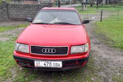 Audi S4: 1992 г., 2 л, Механика, Бензин, Седан