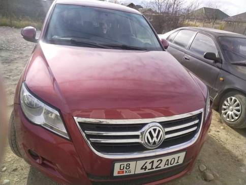 Volkswagen Tiguan 2.0л