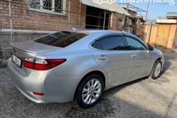 Lexus ES VI 300h 2.5, 2013