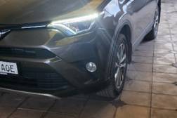 Toyota RAV4 IV (XA40) Рестайлинг 2.5, 2017