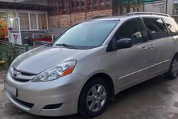 Toyota Sienna II 3.3, 2004