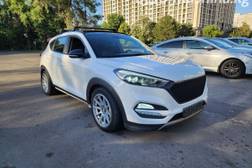 Hyundai Tucson III 2.0, 2016