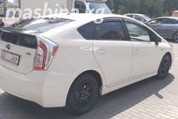 Toyota Prius III Рестайлинг (XW30) 1.8, 2015