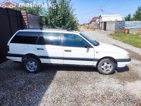 Volkswagen Passat B3 1.8, 1992