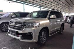 Toyota Land Cruiser 200 Series Рестайлинг 2 4.6, 2021