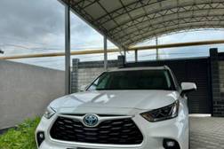 Toyota Highlander IV (U70) 2.5, 2023