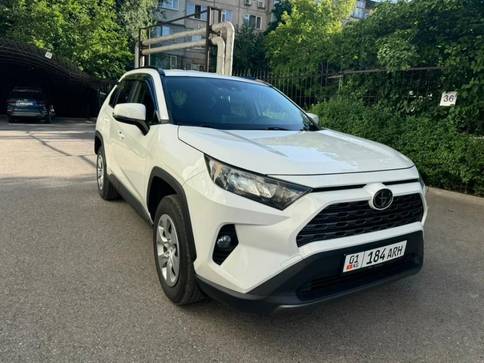 Toyota RAV4 2.5л