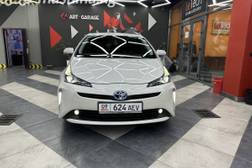 Toyota Prius IV Рестайлинг (XW50) 1.8, 2020