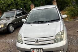 Toyota Ist I 1.5, 2003