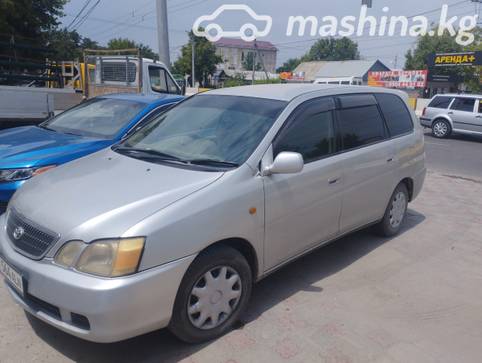 Toyota Gaia 2.0, 2003