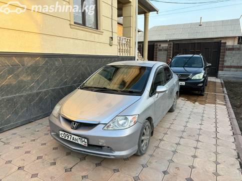 Honda Fit Aria 1.3, 2004