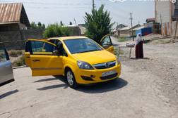 Opel Zafira B Рестайлинг 1.8, 2014