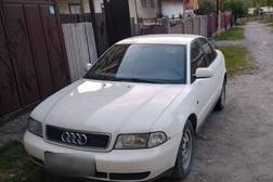 Audi A4 I (B5) Рестайлинг 1.8, 1999