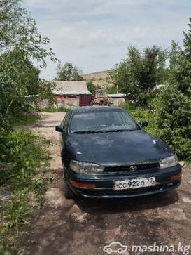 Toyota Camry III (XV10) 2.2, 1993