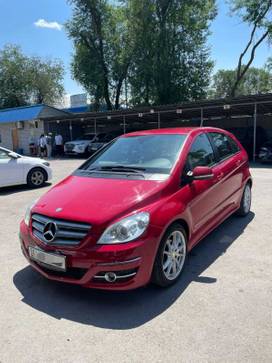 Mercedes-Benz B-Класс 1.7л