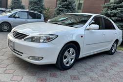 Toyota Camry 2.4л