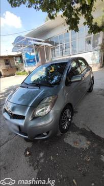 Toyota Yaris II Рестайлинг 1.4, 2010