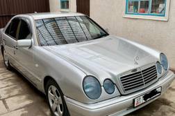 Mercedes-Benz E-Класс II (W210, S210) 230 2.3, 1996