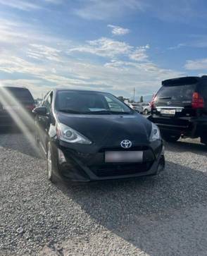 Toyota Prius C 1.5л