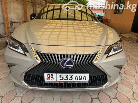 Lexus ES VII 300h 2.5, 2018