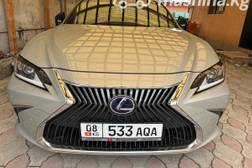 Lexus ES VII 300h 2.5, 2018