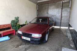 Opel Vectra A KAT 1.8, 1992