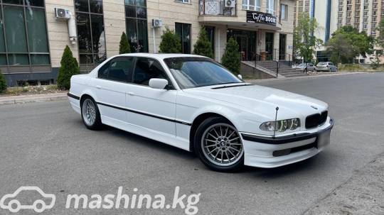 BMW 7 серии III (E38) Рестайлинг 740i 4.4, 2001