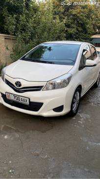 Toyota Yaris III 1.3, 2012