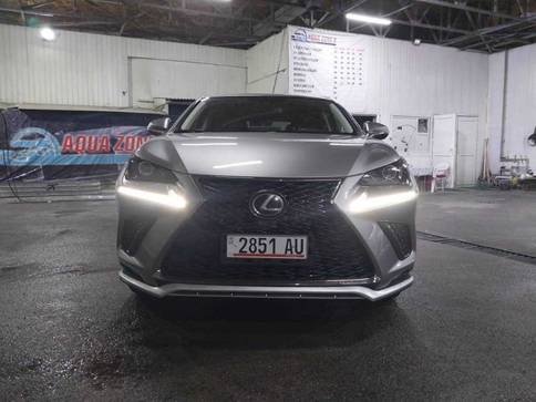 Lexus NX 2.0л