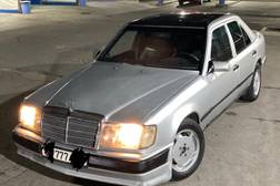 Mercedes-Benz W124 230 2.3, 1985