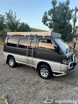 Mitsubishi Delica III 2.5, 1991