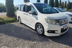 Honda Stepwgn IV Рестайлинг 2.0, 2012